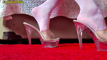 Punheta guiada brincadeira dos pezinhos guided handjob foot play with espuleta maia