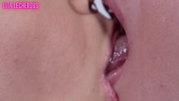 Lesbians enjoy sloppy makeout and tongue sucking