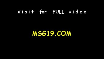 Skinny playgirl enjoys deep insertion