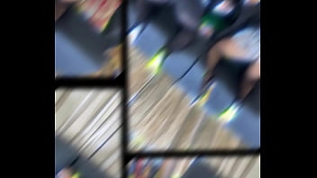 Duas putas lésbicas lambem buceta com tesão até gozar na cara uma da outra