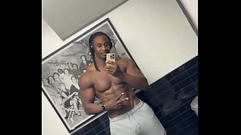 Went super saiyan 4 during my workout today the pump is insane and these results are loving ev