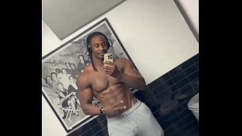 Went super saiyan 4 during my workout today the pump is insane and these results are loving ev