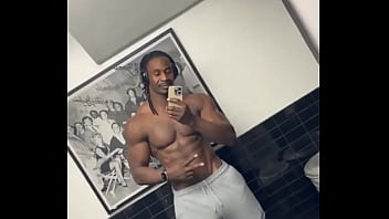 Went super saiyan 4 during my workout today the pump is insane and these results are loving ev