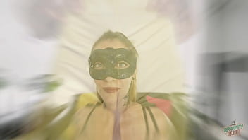 Huge thigh gap puffy cameltoe on skinny tattooed babe