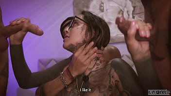 First time casting for a big butt colombian model