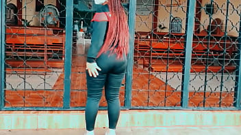 Mamada por dinero video casero hot