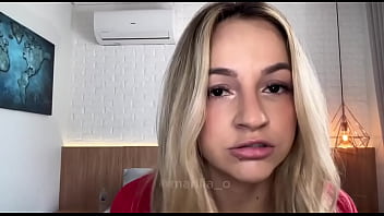 Casada Da Uma Mamada Em Amante Joy thumbnail