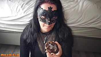 Amateur milf eats cum thick cum glazed muffin cum on food millie fox