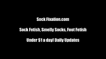 Foot fetish and foot worshiping tube videos