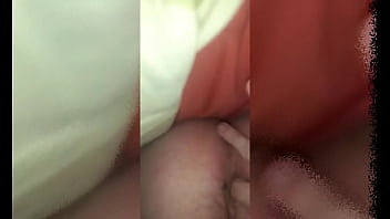 Me tomo fotos y video para meterme los dedos y siento rico