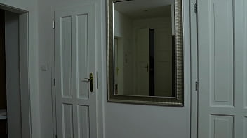 Open the door i need to pee