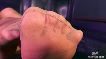 I tease you with my beautiful big nylon ass and nylon soles I tease you with my beautiful big nylon ass and nylon soles