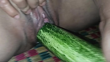 She doesn't want to study she wants tutor to creampie her