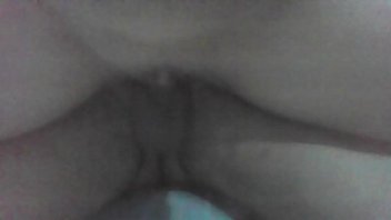 Novinha quicando gostoso