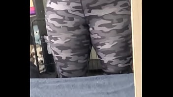 2 seconds here20 seconds on my loyalfans and do you prefer ️link in bio️