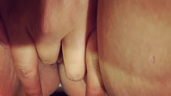 Le Encanta El Semen En La Cara Clip thumbnail