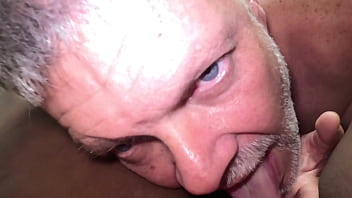 Flower gets tied up and her pussy eaten