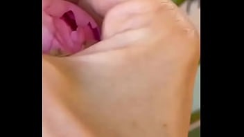 Эротика с цветами