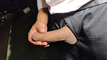 Yuri Gaúcho Chefe Com Tesão Se Exibiu E Tocou Punheta Até Gozar Executivo Gozando Na Frente Da Galera Homem Bonito Masturbando O Pau Grande E Gozando Forte thumbnail