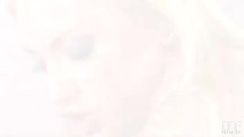 Feasting on their foxy treats