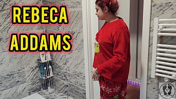 Pee golden shower myself on my face before a regular shower