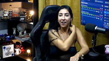 Ruan foi ver se a renatinha mello estava sem calcinha que deliciosa rolou muita química nesse episodio podcast pápum no barraco Ruan foi ver se a renatinha mello estava sem calcinha que deliciosa rolou muita química nesse episodio podcast pápum no barraco