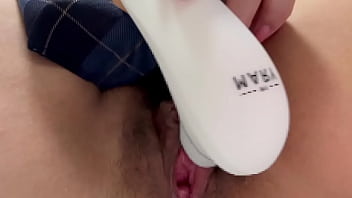 おまんこを吸うおもちゃにハマり過ぎて男性にクンニされたくなってきた…。