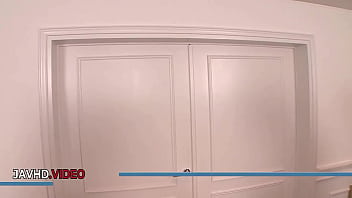 Arisa kuroki shines in a steamy oiled up gangbang scene