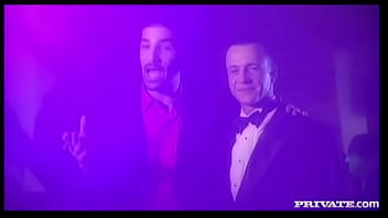 The beautiful blonde kyra banks gives a blowjob before getting screwed