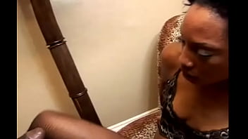 Oasis starlight has a great ass