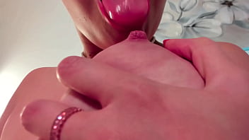 Stella cardo took a smaller camera to show her pussy up close