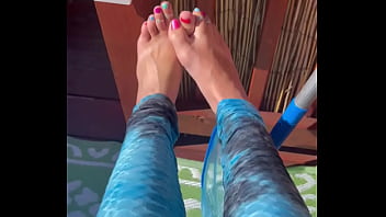 Prettyfeetelite barefoot goddess twinkletoes new pedi fan requested