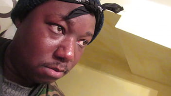 Want 2 c my lovely boi hump