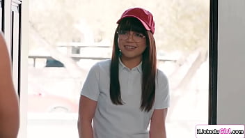 Mochi Monda Delivered The Last Parcel For The Dayriver Lynn And Mochi Monda Invites Her To Have Funthey Strip Her Naked Then Lick Her Shaved Pussy thumbnail