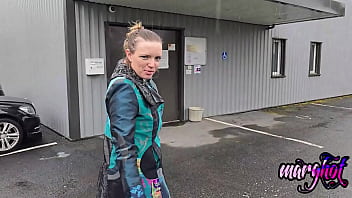 Nouveau gang bang au club mikado j'ai donné rendez vous à plusieurs de mes