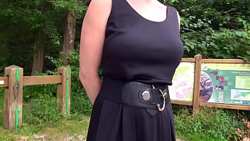 Son mec lui fait faire la pute pour gagner son argent de poche mf200962 1