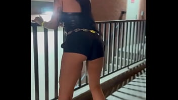 Your favorite brunette cowgirls in nashville xoarianastarr