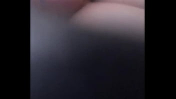 Выебал пизду шлюшки