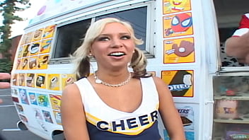 Kacey jordan bangs her mouth with ice cream before sex Kacey jordan bangs her mouth with ice cream before sex