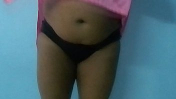 Mallu Aunty Aparna Removingher Pink Nighty And Showing Nuditymov thumbnail