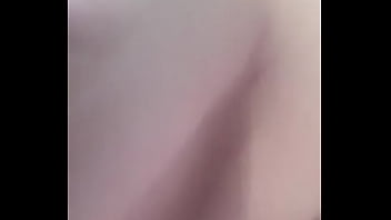 Tocandose rico la panocha