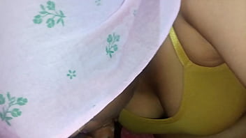 Indian bhabhi sucking big black dick for cumshot in mouth