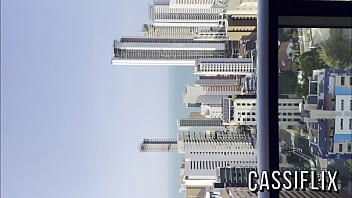 Chupando pau junto com minha amiga até ganhar porra quentinha