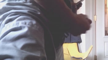 Ex girlfriend sti'll makes me hard