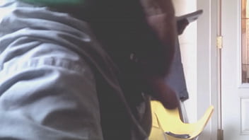 Ex girlfriend sti'll makes me hard