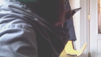 Ex girlfriend sti'll makes me hard