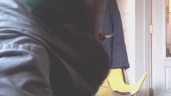 Ex girlfriend sti'll makes me hard