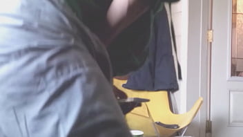 Ex girlfriend sti'll makes me hard