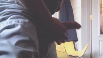 Ex girlfriend sti'll makes me hard