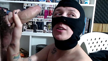 Mi amiga me chupa el pene super rico argentina tetona y culona